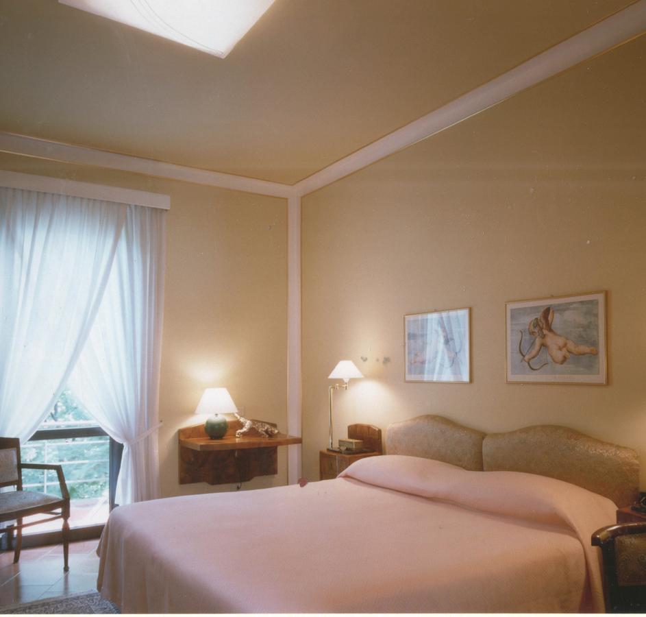Hotel Locanda Mel Calolziocorte Exterior photo